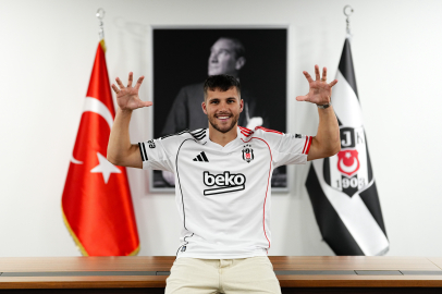 Beşiktaş, David Jurasek’i satın alma opsiyonuyla kadrosuna kattı