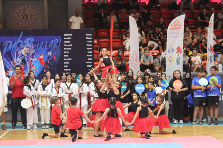 GSB Spor Okulları ve Engelsiz Spor Okulları Adana’da kapılarını açtı