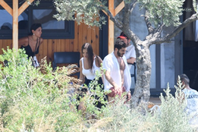Yeni aşk belgelendi: Burak Deniz, sevgilisi Yaren Güldiken ile Datça'da ilk kez görüntülendi!