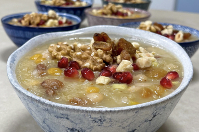 Aşure Nasıl Yapılır? Adım Adım Pratik ve Lezzetli Aşure Tarifi