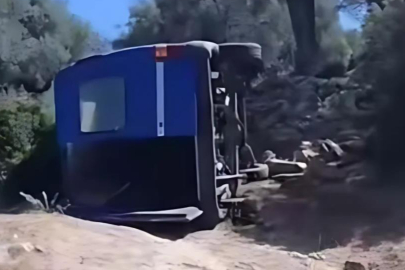 Aydın Söke’de freni tutmayan minibüs devrildi: 6 yaralı