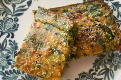 Çok Besleyici ve Pratik: Pazılı Mısır Unlu Kek Tarifi