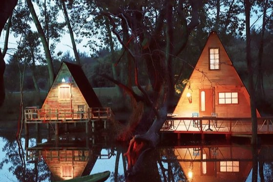 Kışın Romantizmi Zirveye Çıkıyor: Türkiye ve Dünyadan En İyi Romantik Tatil Rotaları