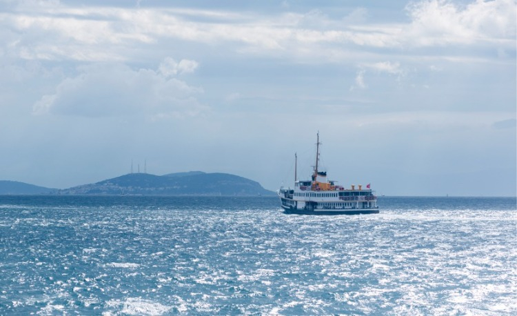 Adalar – İstanbul: Şehrin Gürültüsünden Kaçmak İsteyenlere