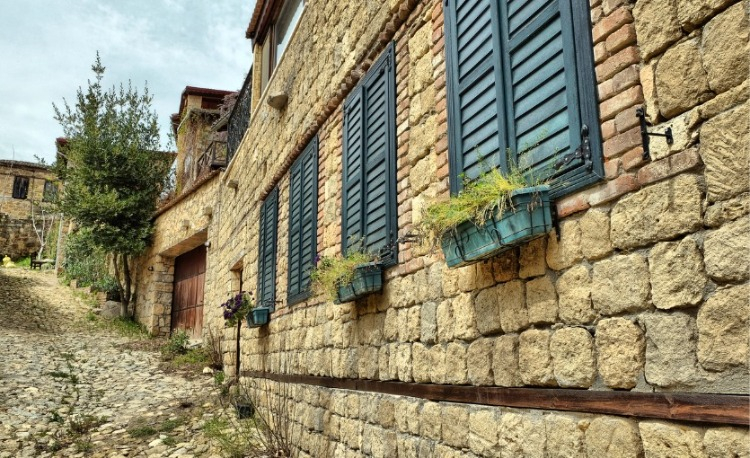 Manici Kasrı – Yeşilyurt Köyü, Kazdağları: Doğada Aşkın En Saf Hali