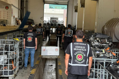 Artvin'de 32 milyon liralık kaçak oto yedek parçası ele geçirildi