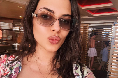 Derin Talu'nun Cannes Plajında tepki çeken sözleri: ''Şunlar yüzünden denize giremiyorum''