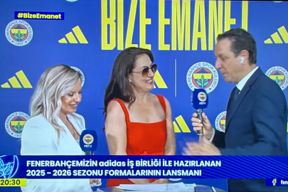 Fenerbahçe’nin forma lansmanında Meltem Cumbul’un kırmızı kombini tartışma yarattı
