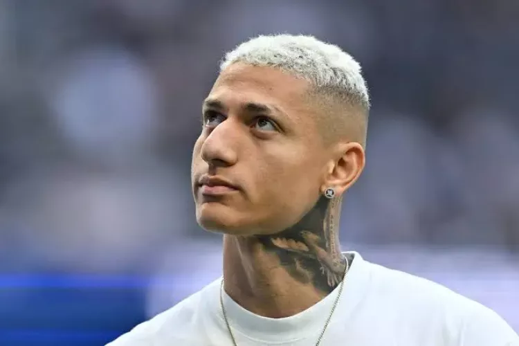 Galatasaray'da transferde çifte harekat Kaleci Lucas Perri tamam, forvete ise sürpriz isim! 2