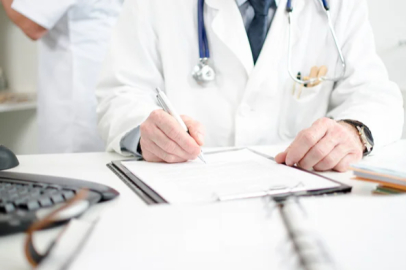 Sağlık raporu ücreti ödeme dönemi başladı: Ehliyet, silah ruhsatı rapor ücreti ne kadar, nasıl ödenir?