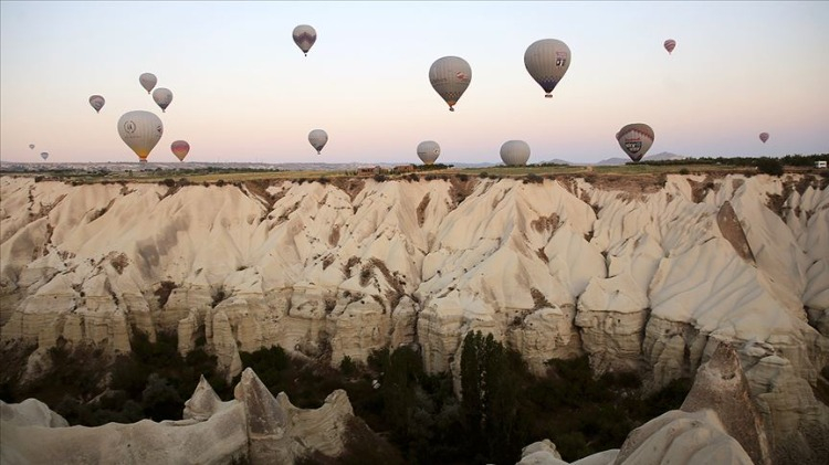 Göreme Milli Parkı ve Kapadokya (1985) – Nevşehir