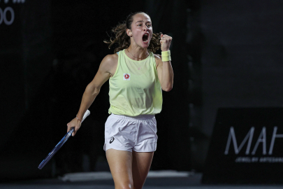 Zeynep Sönmez Wimbledon'da tarih yazdı: 2. tura yükselen ilk Türk kadın tenisçi oldu!
