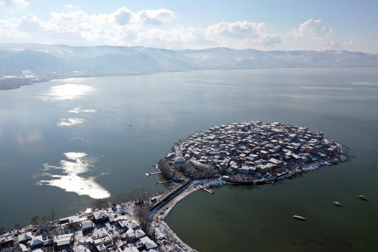 Uluabat Gölü (Bursa)