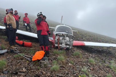 Düşen uçağın enkazına ulaşıldı, pilot Demirci hayatını kaybetti