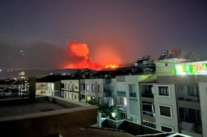 Bir yangın da Ödemiş’te: 3 mahalle tahliye edildi