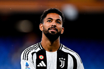 Sancho'yu Juventus'a kaptıran Fenerbahçe'de hedef Douglas Luiz!