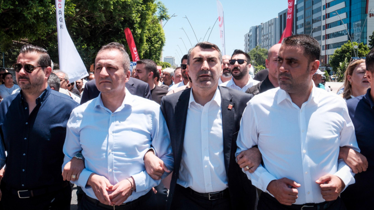 CHP’den Zeydan Karalar için Adana’da kitlesel destek açıklaması 3