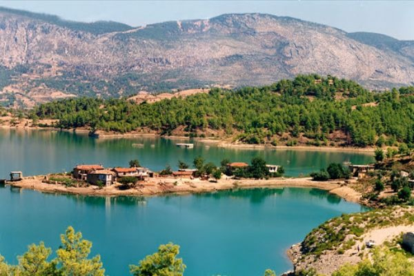 Çakırlar ve Geyikbayırı Köyü