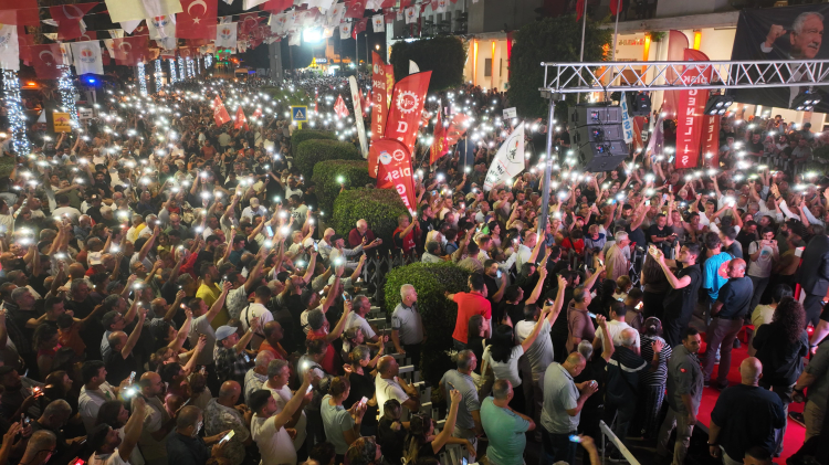 Adana’da Zeydan Karalar’a destek mitingi “Tutuksuz yargılansın” çağrısı 3