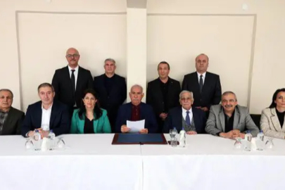 İmralı'dan Erdoğan'la görüşmeye "tarihi" nitelendirmesi! Öcalan'dan yeni süreç mesajı