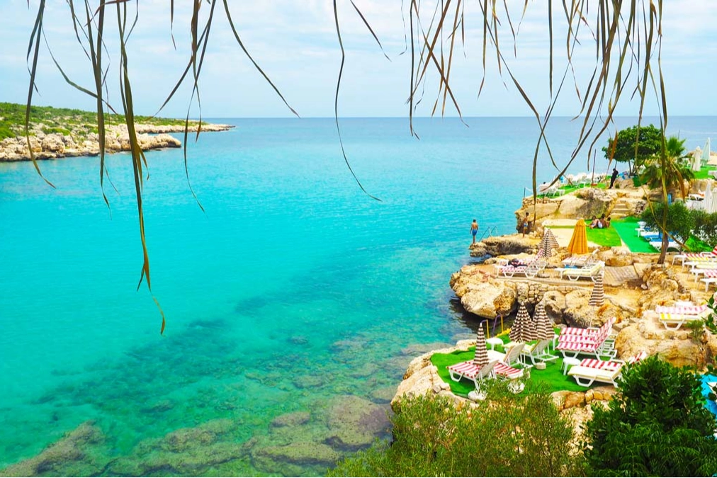 Mersin'deki Doğal Güzellik Yapraklı Koy Ziyaretçilerini Büyülüyor