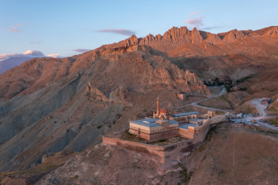 Türkiye'nin kuş bakışı güzellikleri: "Gökyüzünden Türkiye Güzellikleri" Sergisi Trabzon'da
