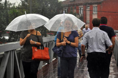 8 ilde gök gürültülü sağanak yağış uyarısı: Meteoroloji vatandaşları dikkatli olmaya çağırdı!