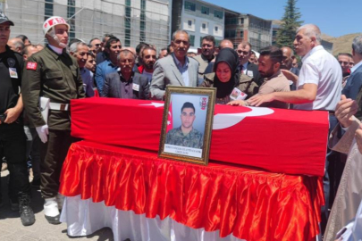 Pençe-Kilit Şehidi Celalettin Uyanık, Bitlis’te son yolculuğuna uğurlandı