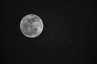 Temmuz 2025 dolunayı ne zaman, saat kaçta? Oğlak dolunayının etkileri neler?