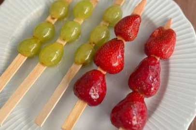 Çin'in Geleneksel Sokak Lezzeti: Tanghulu Tarifi