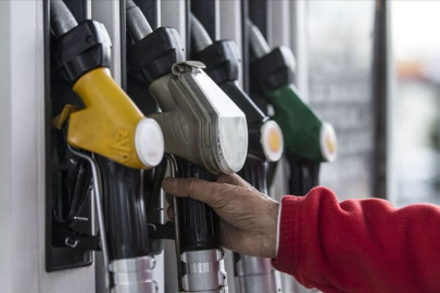 10 Temmuz 2025 güncel akaryakıt fiyatları belli oldu: Benzin, motorin ve LPG'ye zam mı geldi, indirim mi?