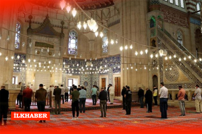 11 Temmuz Cuma Adana namaz vakitleri ne zaman? Adana'da sabah, öğle, ikindi, akşam, yatsı namazı saat kaçta?