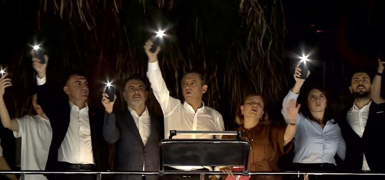 Adana’da 'Zeydan Karalar’a özgürlük' mitingi başladı  Özgür Özel konuşuyor 2