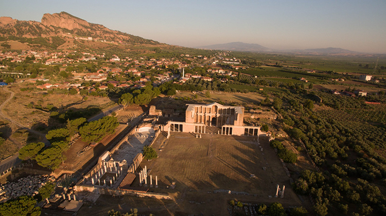 Sardes Antik Kenti ve Bin Tepeler Lidya Tümülüsleri UNESCO Dünya Mirası oldu 3