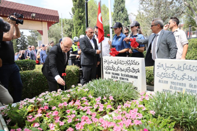 15 Temmuz şehitleri dualarla anıldı: "Ne mutlu bana ki 2 evladı şehit verdik"