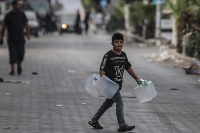 Gazze'de su bulmaya giden 6'sı çocuk 8 Filistinli öldürüldü