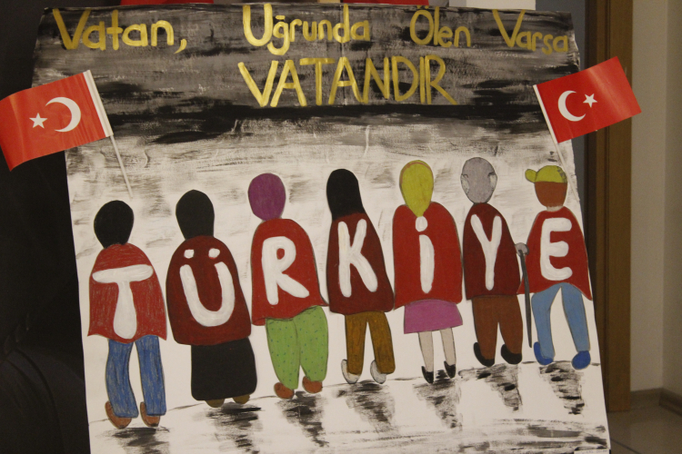 21 Down Sendromlu Çocuklarla vatan sevgisi “Bir Gece, Bin Umut” sergisinde hayat buldu