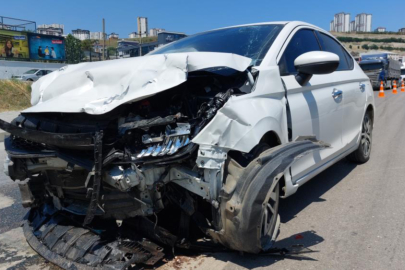 Polis aracı kaza yaptı: 2 polis ve 1 üsteğmen yaralandı