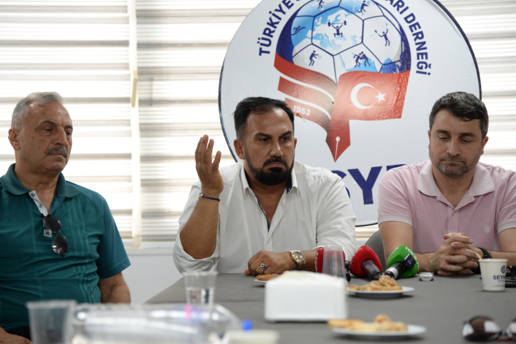 Yüksel Yeşilova Adanaspor’u yarışmacı ve mücadele eden bir takım haline getireceğiz 2