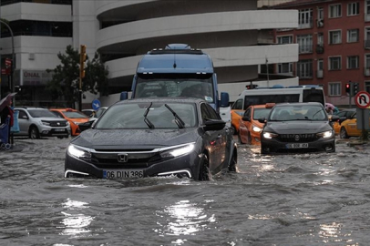 Ankara'da hafta yağışla başladı! İşte 15-19 Temmuz hava durumu