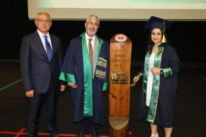 Çukurova Üniversitesi Abdi Sütcü Sağlık Hizmetleri Meslek Yüksekokulu’nda 34. dönem mezunları uğurlandı