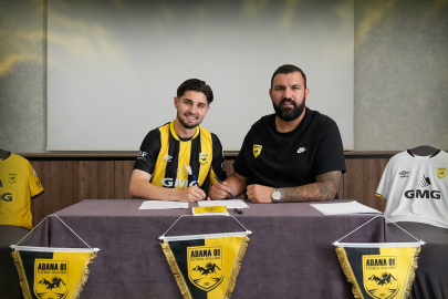 Adana 01 FK, Furkan Özyapı ile 2 yıllık sözleşme imzaladı