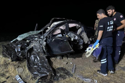Elazığ’da otomobil şarampole devrildi: 2 ölü, 3 yaralı