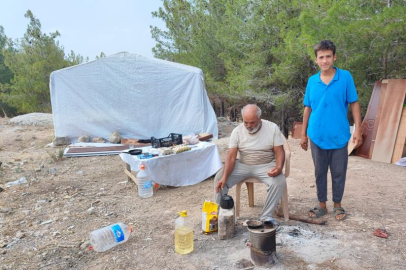 Eşi tarafından terk edildi, sokakta kaldı: 6 çocuğuyla ormanda yaşam mücadelesi veriyor