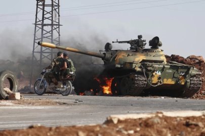 İsrail Ordusu, Suriye’nin Güneyindeki tankları vurdu