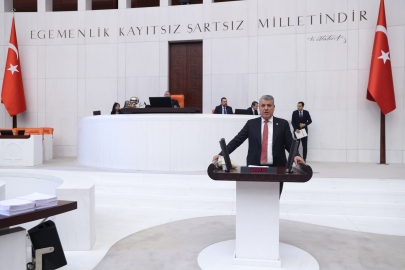 Ayhan Barut, turizm sektöründeki haftalık tatil düzenlemesine tepki gösterdi