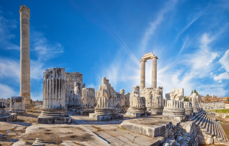 Didyma Antik Kenti ve Apollon Tapınağı