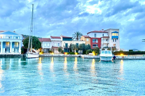 Alaçatı’da Gezilecek Yerler: Doğa, Tarih ve Eğlence Bir Arada