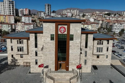 Niğde’de sıcaklıklar 35 dereceye çıkacak: Valilikten vatandaşlara uyarı