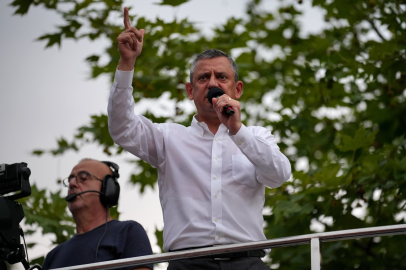 CHP Genel Başkanı Özel Trabzon’da üreticilerin sorunlarını gündeme taşıdı